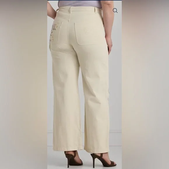 Lauren Ralph Lauren
Petite Floral High Rise Wide Leg Jeans size 10P - Picture 2 of 16